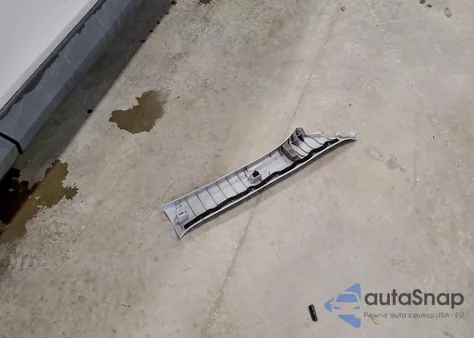 2017 Toyota Rav4 Le z USA, uszkodzony, nr VIN 2T3ZFREVXHW316298